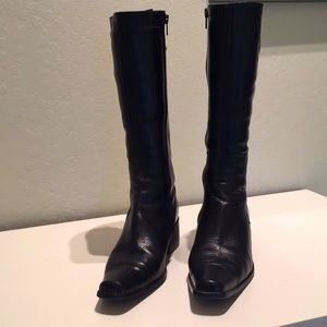 Narrow-calf Black Leather Boots